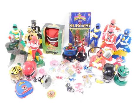 TM Power Rangers Collectables., Bandai Evil Space Aliens., a Mighty Morphin money bank and further figures. (a quantity)