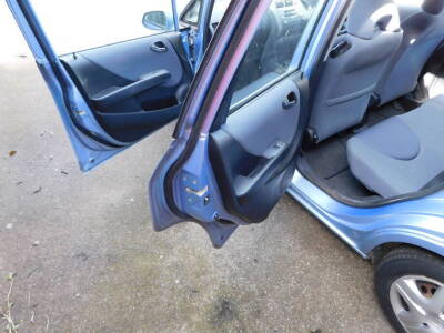 A Honda Jazz SE CVT, Registration SC04 JNV, 5 door hatchback, petrol, 1339cc, blue, first registered 01/07/2004, V5 present, 58,399 recorded miles. To be sold upon the instructions of the Executors of Ellen Edith Wood (Dec'd). - 9