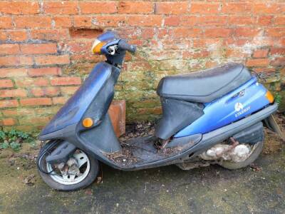 A Chunland Starway 50cc scooter moped, registration YC51 UGP.