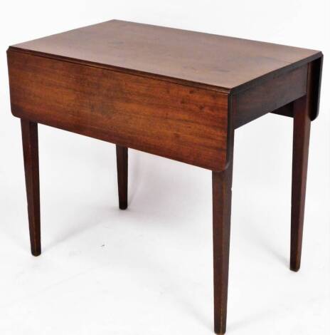 An early 19thC mahogany Pembroke table, the rectangular top with two small flaps, on straight legs, 73cm high, 81cm wide, 50cm deep (when closed).