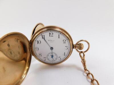 A George V 9ct gold gentleman's hunter cased pocket watch, keyless wind, dial bearing Arabic numerals, subsidiary seconds dial, A.W.W.Co., movement, Waltham., USA., the case of plain form front cover monogram engraved, 90.3g., together with a 9ct curb lin - 6