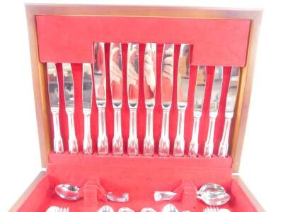 A French stainless steel canteen of cutlery by Guy Degrenne, decorated in the fiddle and shell pattern, cased, 44 pieces. - 3