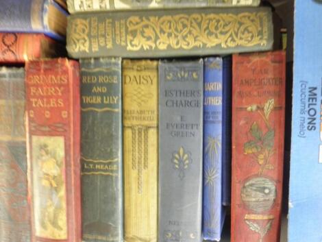 Two boxes of mainly Edwardian and Victorian pictorial bindings<br