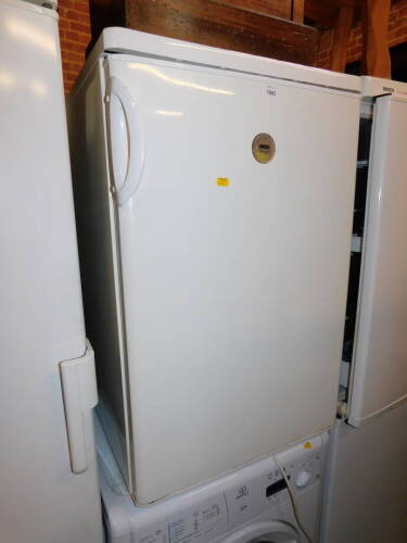 A Zanussi under counter fridge, model no ZERT6646.