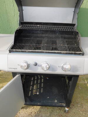 A Leisure Glow Gas Series 100 barbecue, model GD428208S, serial no. 11040027860151. - 2