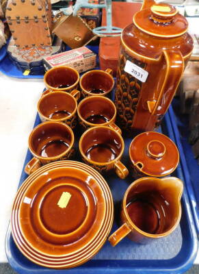 A Hornsea Heirloom pattern part service, comprising coffee pot, 29cm high, six cups, six saucers, milk jug and lidded sugar bowl. (1 tray)