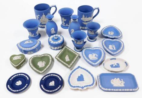 A group of Wedgwood Jasperware trinkets and tankards, in blue white and green colouring, to include a dark blue pin dish, two green pin dishes and a green trinket box, two white and blue trinket dishes, various blue and white Wedgwood to include a pair of