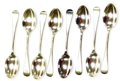 A set of eight Edwardian silver teaspoons, Old English pattern, initialled 'S', Sheffield 1901, Makers: John Round & Son Ltd, 6oz. (8)