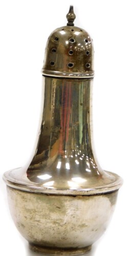 A George V silver sugar castor, with patent number 32587, maker stamp J C Ltd, Birmingham 1930, 4½oz.