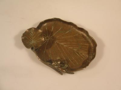 A Japanese bronze pin tray modelled as a lily pad