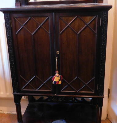 A late Victorian side cabinet, with blind fret and blind astragal glazed decoration mirror top, cluster column supports and under shelf, 61cm wide. - 3