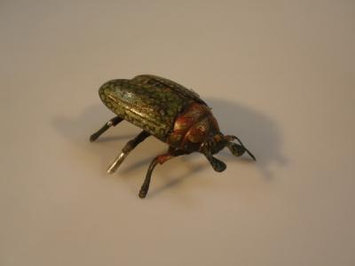 A German lithographed tinplate clockwork beetle