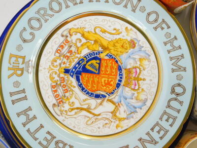 Various royal commemorative wares, beakers, transfer printed mugs, to include Queen Victoria, and later, 1837-1897 Diamond Jubilee mug, 10cm high, Imari style and other items, Worcester Golden Jubilee pill box, miniature teapot, various other transfer pri - 2