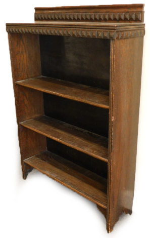 A 1930's oak open bookcase, 77cm wide.