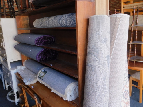 Assorted rugs, to include shag pile, purple wool, floral, etc. (8)