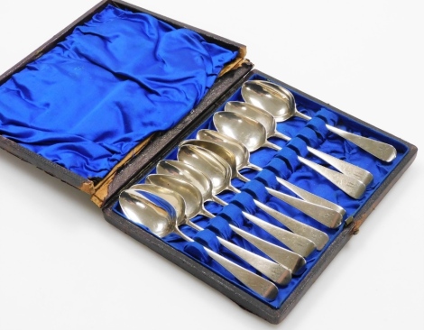 A matched set of 19thC and later silver teaspoons, Old English pattern, initialled, various dates, cased, 4.2oz.