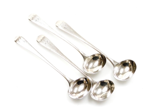 A set of four George III Old English pattern silver salt spoons, Old English pattern, initialled London 1802, 1.3oz. (4)