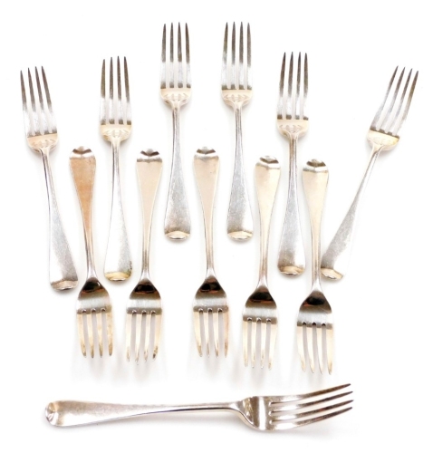 A set of twelve Victorian Old English pattern silver table forks, London 1889,18.5oz.