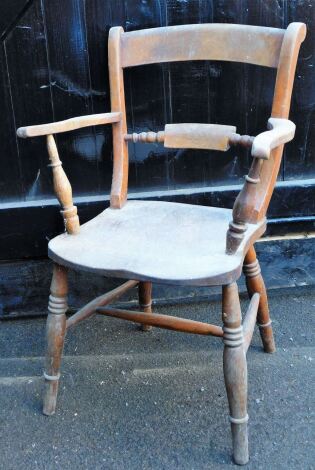 A 19thC bar back Windsor carver chair.