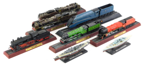 A quantity of model locomotives, to include Mallard, Flying Scotsman, etc.