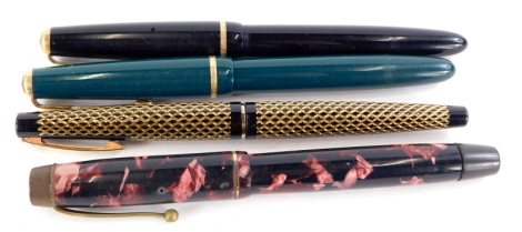 Four fountain pens, to include a Sheaffer, the nib stamped 585, a Black Parker Victory, a Parker Victory with purple marble decoration and a green Parker Junior Duofold. (4)