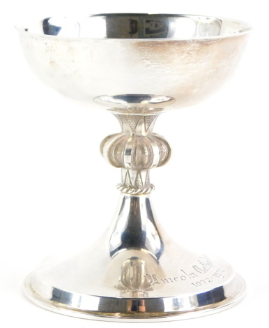 A Lincoln Cathedral silver commemorative goblet, for the 900th Anniversary 1972, Birmingham 1972, numbered 1599 with certificate, 5¾oz.