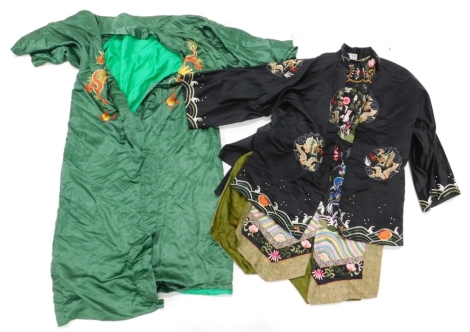 An oriental embroidered silk Kimono, etc.