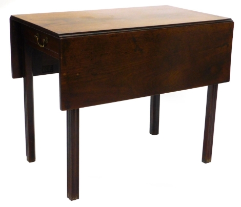 A George III mahogany Pembroke table, on channelled legs, 86.5cm wide.