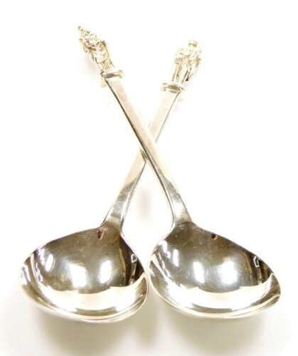 Two Edward VII silver Elkington and Co apostle serving spoons, each with apostle figure to top, Birmingham 1906, 6oz.