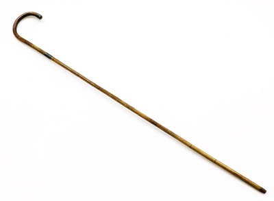 A silver handled walking cane, with single silver cap end and column, Birmingham assay hallmarks rubbed, on a wooden cane, 92cm long. - 4