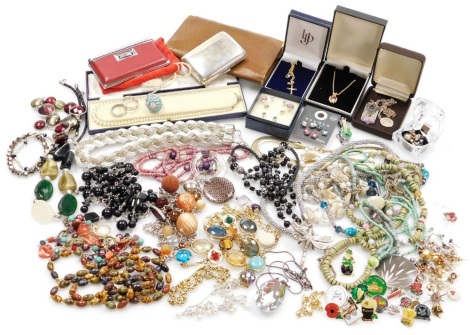 A group of costume jewellery and effects, to include beaded necklaces, bracelets, bangles, earrings, etc. (1 box)