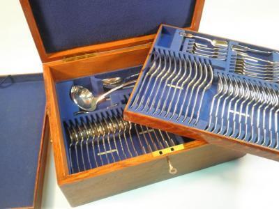 An Elkington and Co silver plated cutlery service