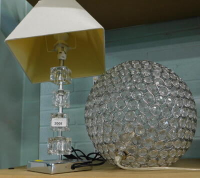 Two table lamps, one with glass stem. (2).