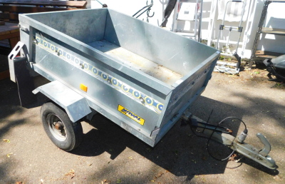 A Noval Portaflot trailer 425A, serial number VMD42N4253A002780.