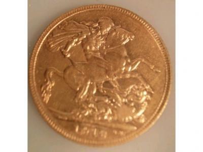 A George V gold sovereign