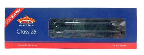 A Bachmann Branch Line OO gauge locomotive Class 25/1 Diesel D5183, BR green, DCC, with sound, 32-330DS, boxed.