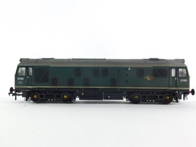 A Bachmann Branch Line OO gauge locomotive Class 25/1 Diesel D5183, BR green, DCC, with sound, 32-330DS, boxed. - 4