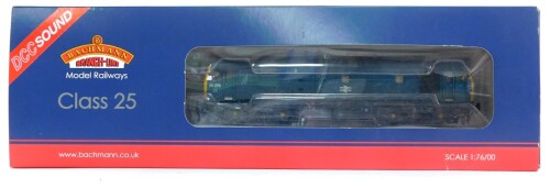 A Bachmann Branch Line OO gauge locomotive Class 25/3 Diesel 25276, BR blue, DCC with sound, 32-404 DS, boxed.