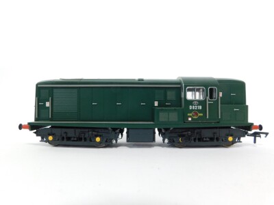 A Heljan OO gauge Class 125 Diesel locomotive, D8219, BR green with small white ends, DCC, D8219, boxed. - 3