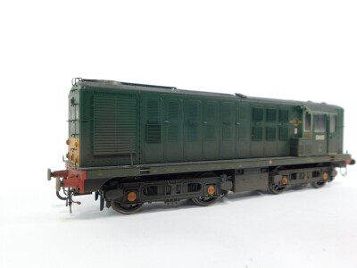 A Heljan OO gauge Class 16 Diesel locomotive, D8405, BR green with small yellow panels. (weathered), limited edition 750, DCC, Item 16051, boxed. - 6