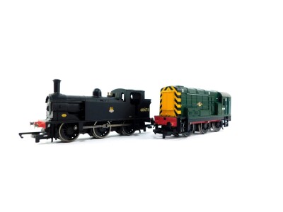 A Hornby OO gauge diesel shunting engine, D4174, BR green with black and yellow chevron ends, together with a OO gauge steam engine, 68478, BR black livery, DCC, both unboxed. (2) - 3