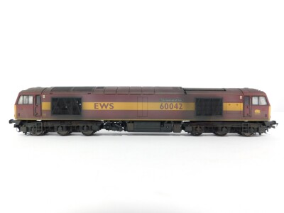 A Hornby OO gauge Diesel Electric Class 60 locomotive, EWS Co-Co, 'The Hundred of Hoo', 60042, DCC with sound (Decoder Fitted), R2899XS, boxed. - 3