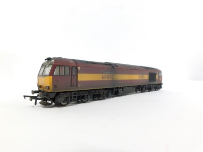 A Hornby OO gauge Diesel Electric Class 60 locomotive, EWS Co-Co, 'The Hundred of Hoo', 60042, DCC with sound (Decoder Fitted), R2899XS, boxed. - 5