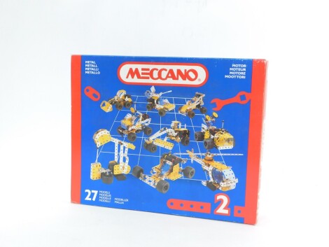 A Meccano Model Set No 2, to make 27 models with 274 parts, boxed.