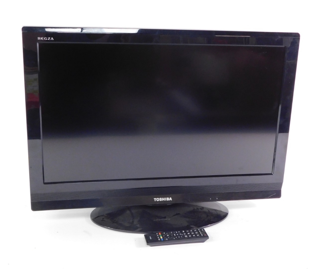 A Toshiba Regza 32 colour TV model number 32AV615DB.