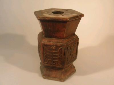 A Chinese hexagonal hardwood vase stand 27cm high