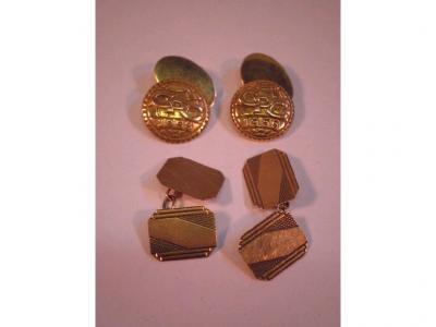 Two pairs of 9ct gold cuff links