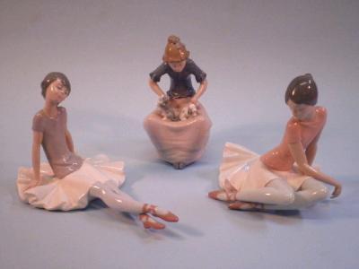 Two Lladro porcelain ballet dancers