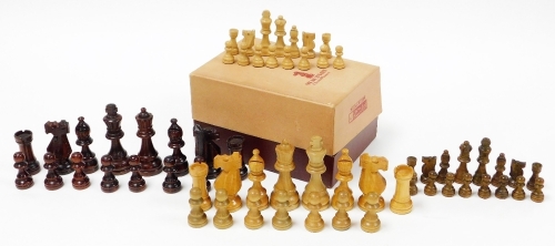 A Staunton pattern chess set, set number 4½, boxed.