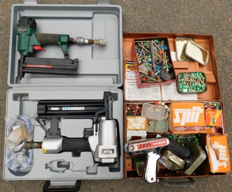 Pneumatic staple guns, including Ferm NSF-170 and Parkside PDT40A1, and Spitmatic manual cartridge gun.